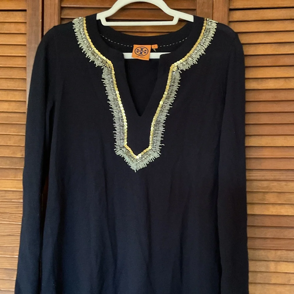 Tory Burch Dove gold and silver beaded black tunic sweater size medium.
